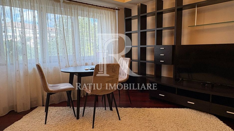 Apartament decomandat cu 3 camere | Etajul 1 | Oradea - Poză 2