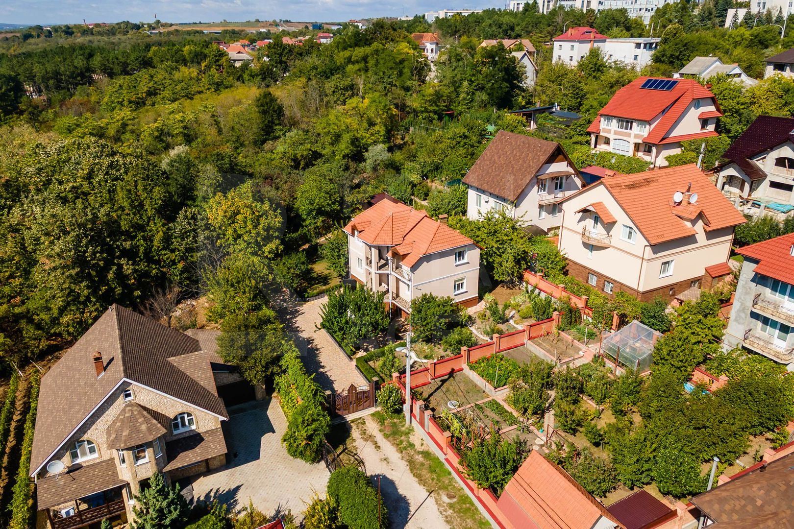 Vânzare, casă, 5 camere, str. Gura Văii, sect. Riscani - Poză 43