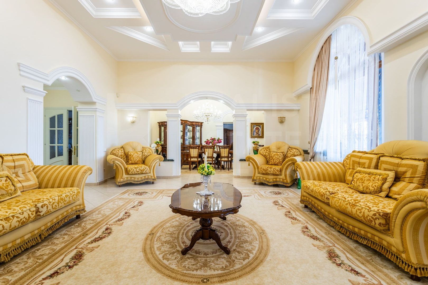 Vânzare casă de lux, 700 mp + 22 ari, situată în Tohatin - Poză 30