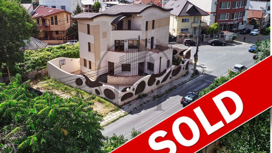 SOLD/VANDUT-Vila de vanzare, Primaverii, Constanta - Poză 1
