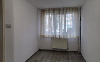 Apartament 3 camere de vânzare - Poză 4