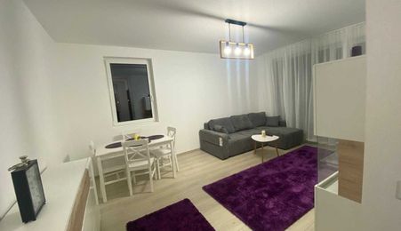 Vând apartament, strada Colinei, 3 camere