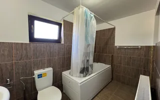 Casa cu 4 dormitoare | strada Manastirii | Gura Humorului - Poză 13