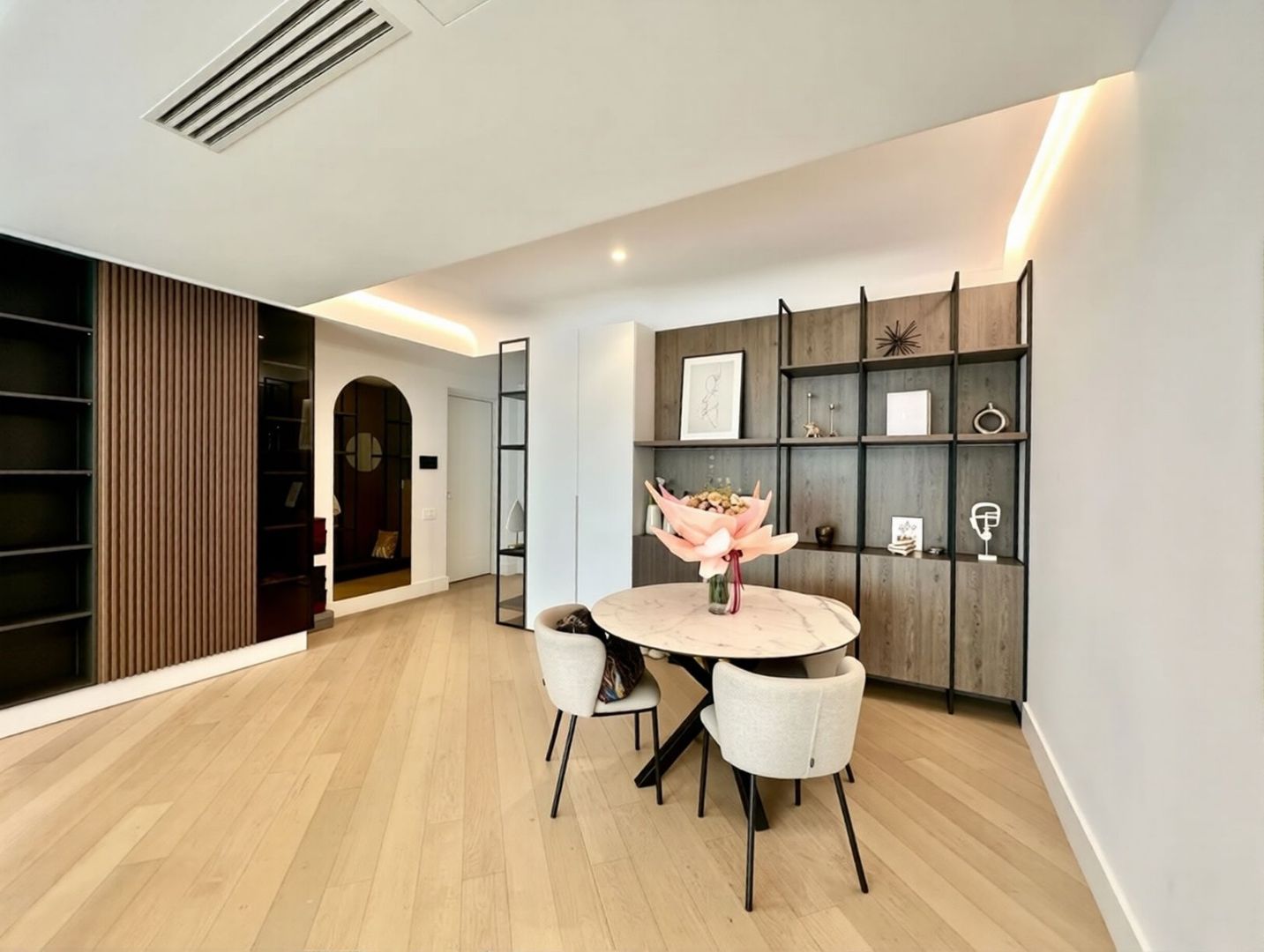 Apartament exclusivist 3 camere I Iancu Nicolae I 2 locuri de parcare - Poză 4