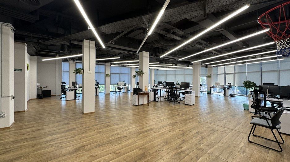 Chirie Spații de Birou 420 m2.și 300m²   sectorul Rîșcani. - Poză 5