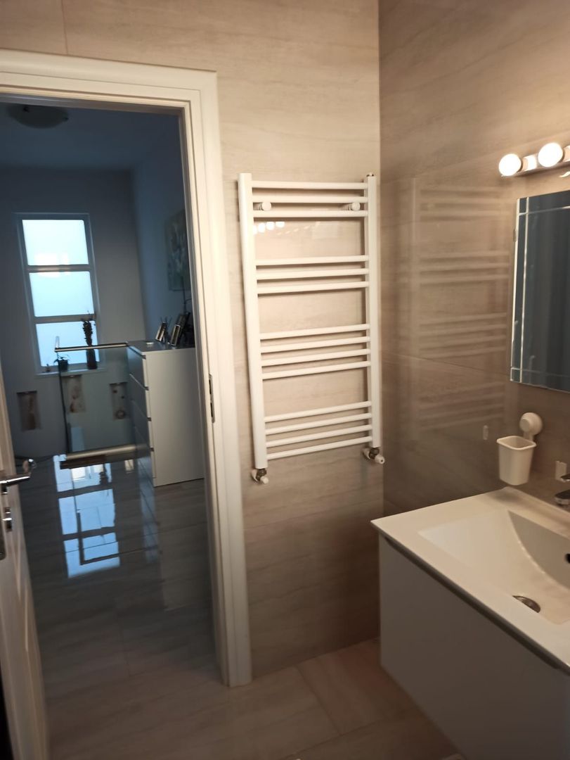 vila4cam2bai-curte-parcare-loc joaca-acces controlat-strOrizontului - Poză 44