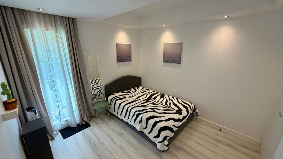 COSMOPOLIS - Apartament cu 3 camere si gradina, mobilat si utilat. - Poză 8