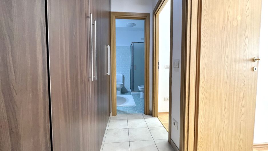 3 camere, primitor, parcare subterana, zona Complex- Spitalul Județean - Poză 8