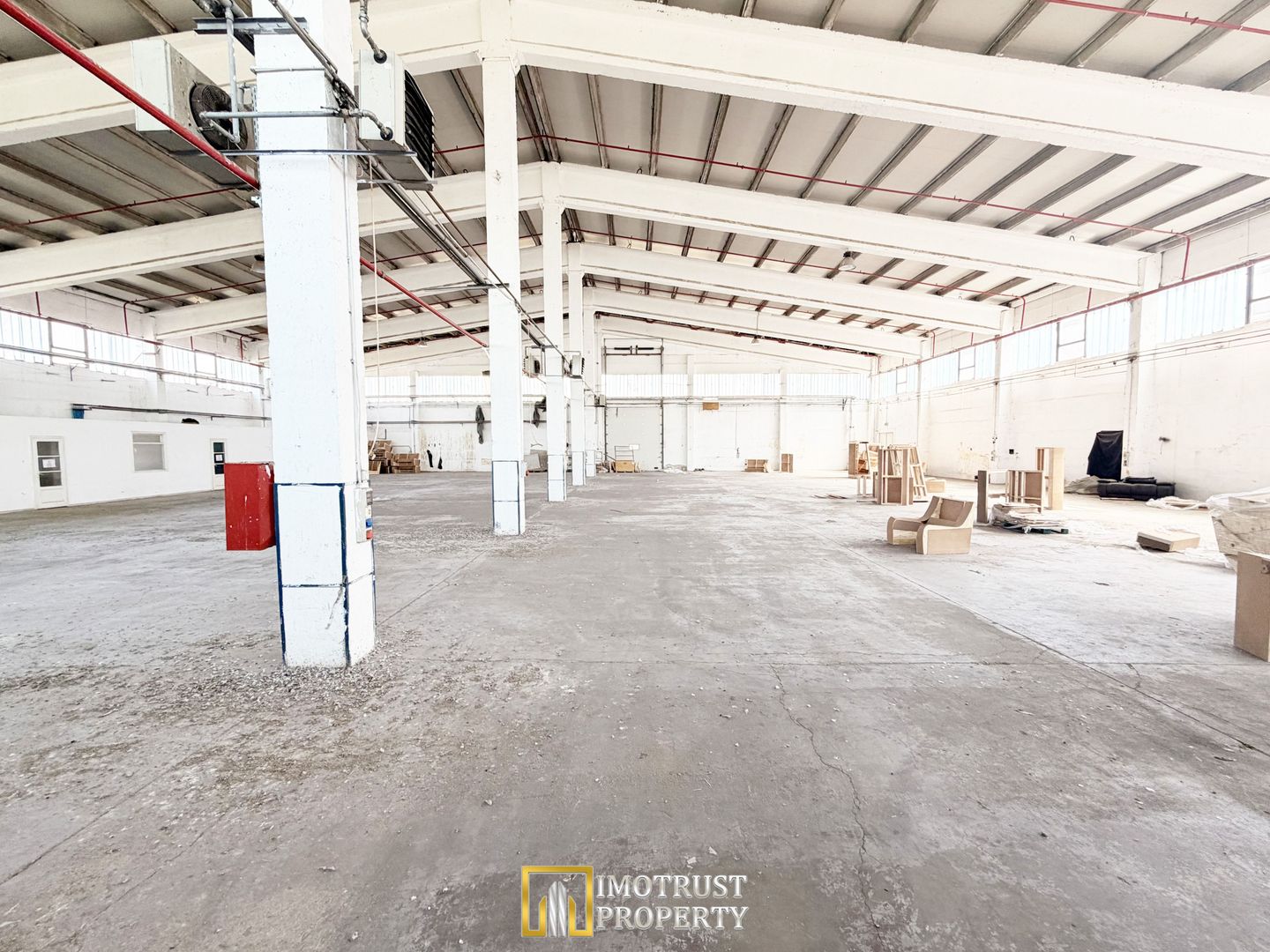 Hala industriala de inchiriat în Arad – 1.354 mp, acces TIR - Poză 7