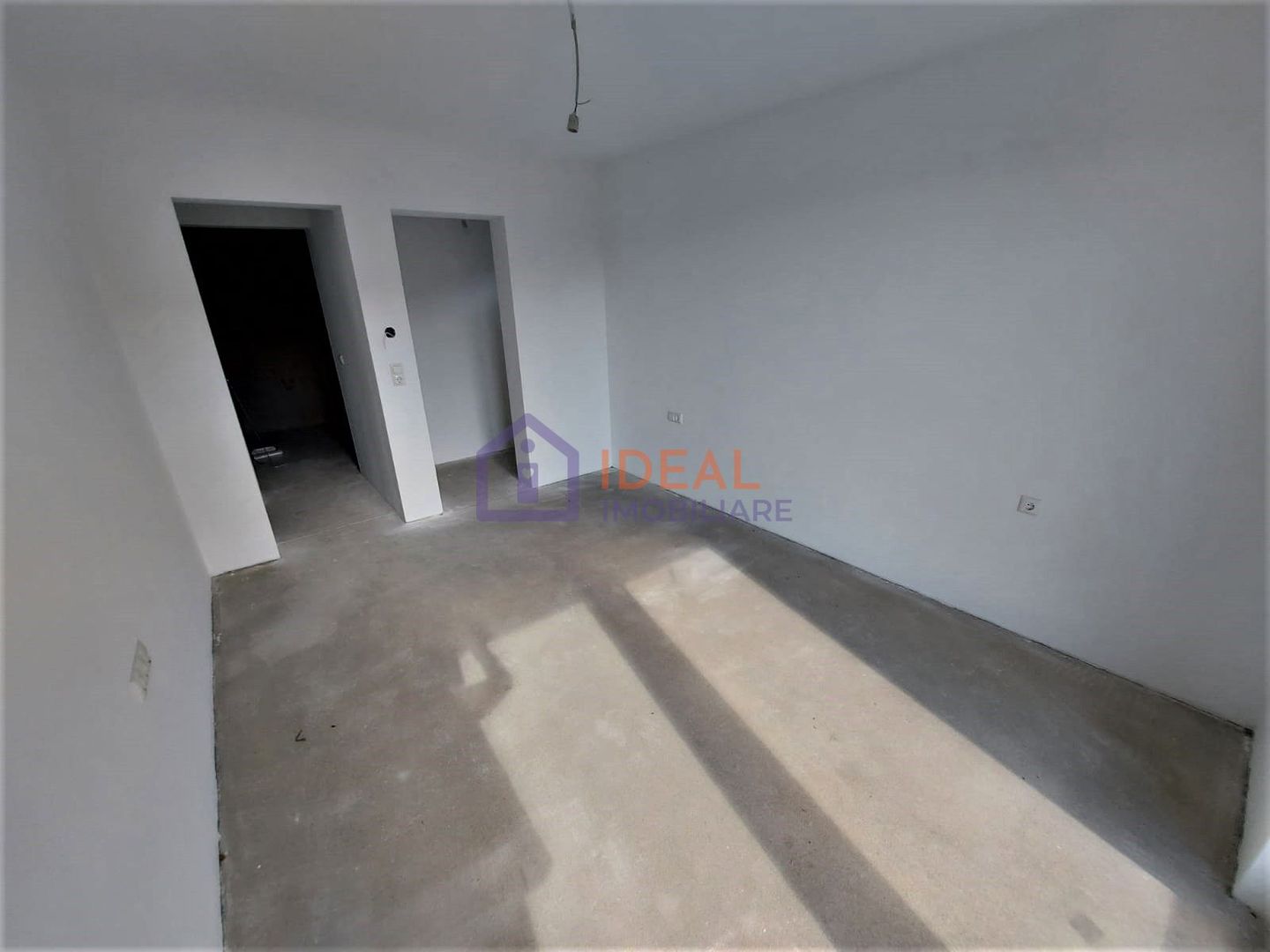 Casa Individuala Moderna cu 4 camere  si garaj, in Sura Mare - Poză 15