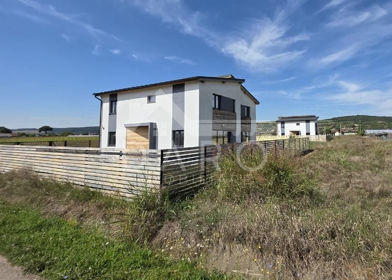 Duplex modern de 90 mp utili, de vânzare în Sântana de Mureș - Poză 1