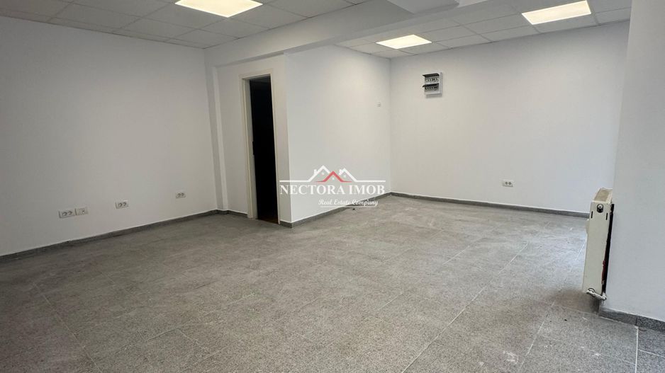 NECTORA IMOB-Spatiu comercial, Bulevardul Decebal, Trafic intens, 35mp - Poză 3