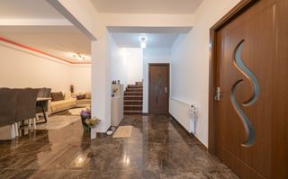 Vila spatioasa | 200 mp, mansarda open space, zona Jilava, Ilfov - Poză 15