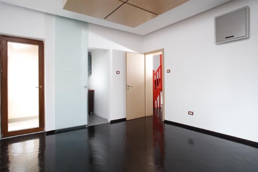 De inchiriat mansarda 3 camere zona Decebal - Poză 11