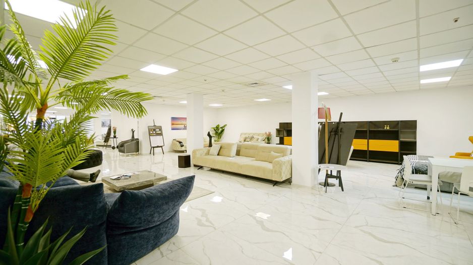 Spatiu comercial 2000 mp,Valea Cascadelor - Poză 13