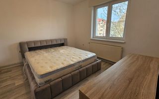 Apartament la casa 4 camere de închiriat Strand Sibiu - Poză 8