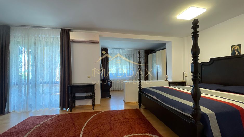 Vila 7 camere**Lake view**Ponton privat**Piscina**Teren 933 MP//Balotesti - Poză 22
