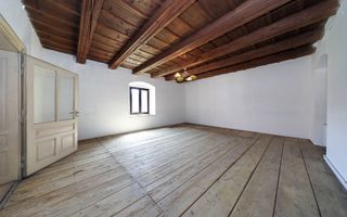 Casă Săsească Autentică cu Șură Impresionantă în Cristian – Teren 2729mp - Poză 19