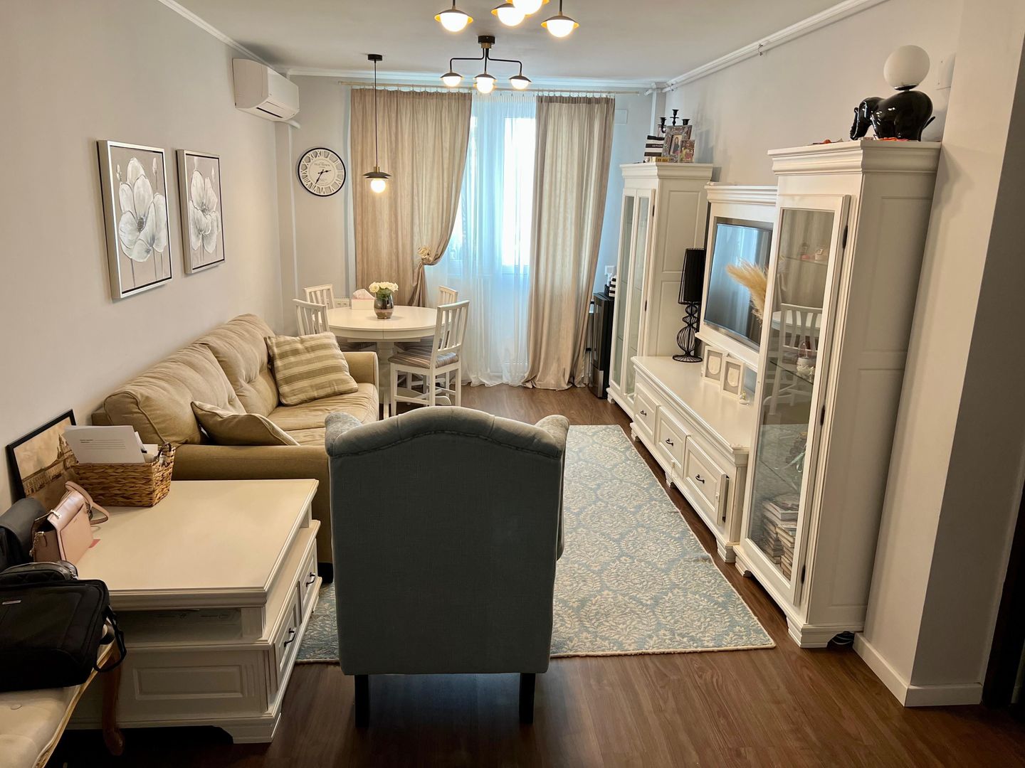 Penthouse cu 3 camere, 85 mpu, 2 terase, mobilat, utilat, Alba Iulia - Poză 2