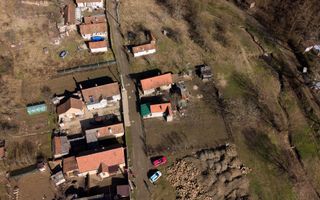 Casă cu teren de 284mp in Șoimoș - Poză 20