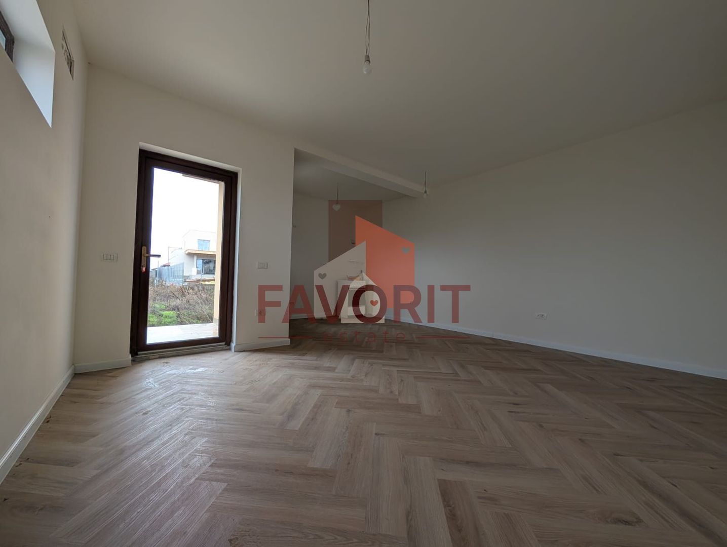 Duplex | Parter | Toate utilitatile | Finisaje premium | Curte generoasa - Poză 3