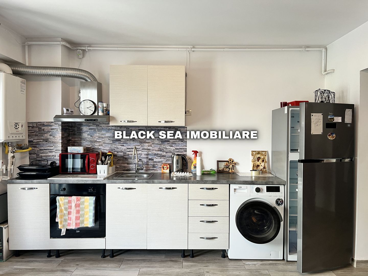 Garsoniera prima linie la mare, vedere la mare - Ocazie Unica - Poză 5