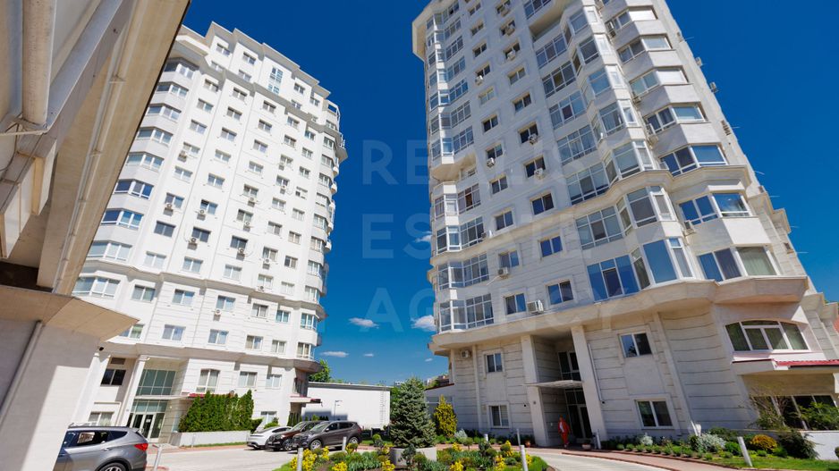 Chirie, apartament, 2 camere, str. București, Centru - Poză 14