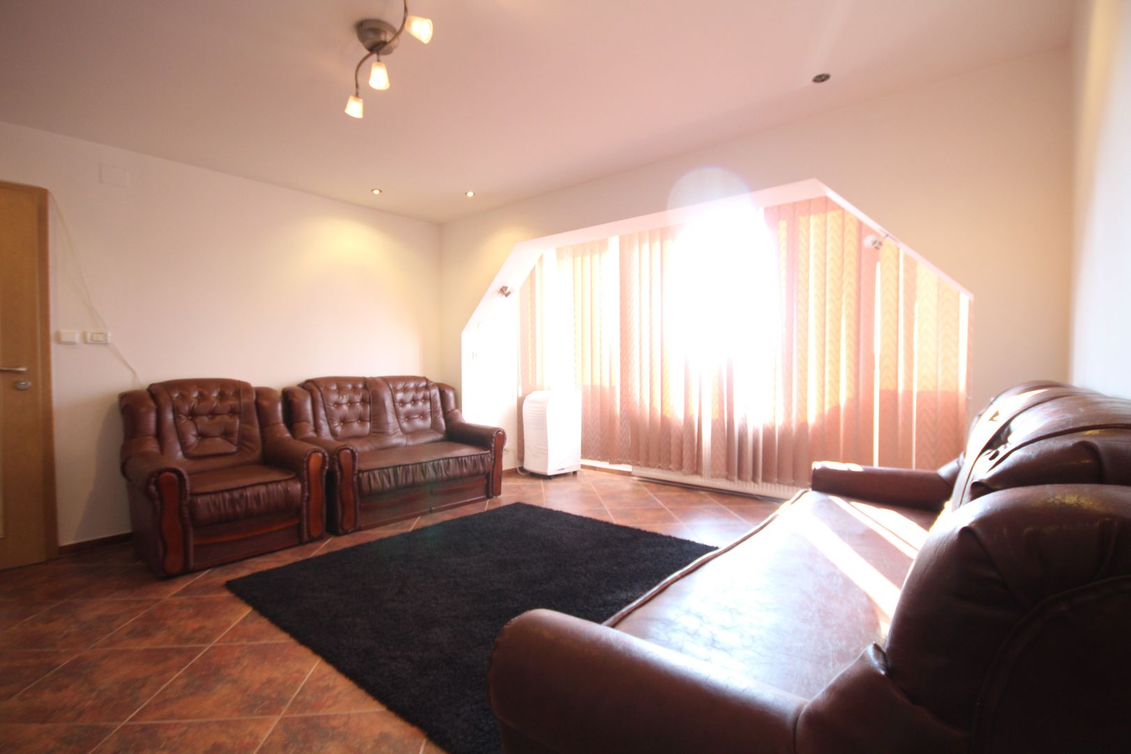 Spatios  si practic - Poză 3