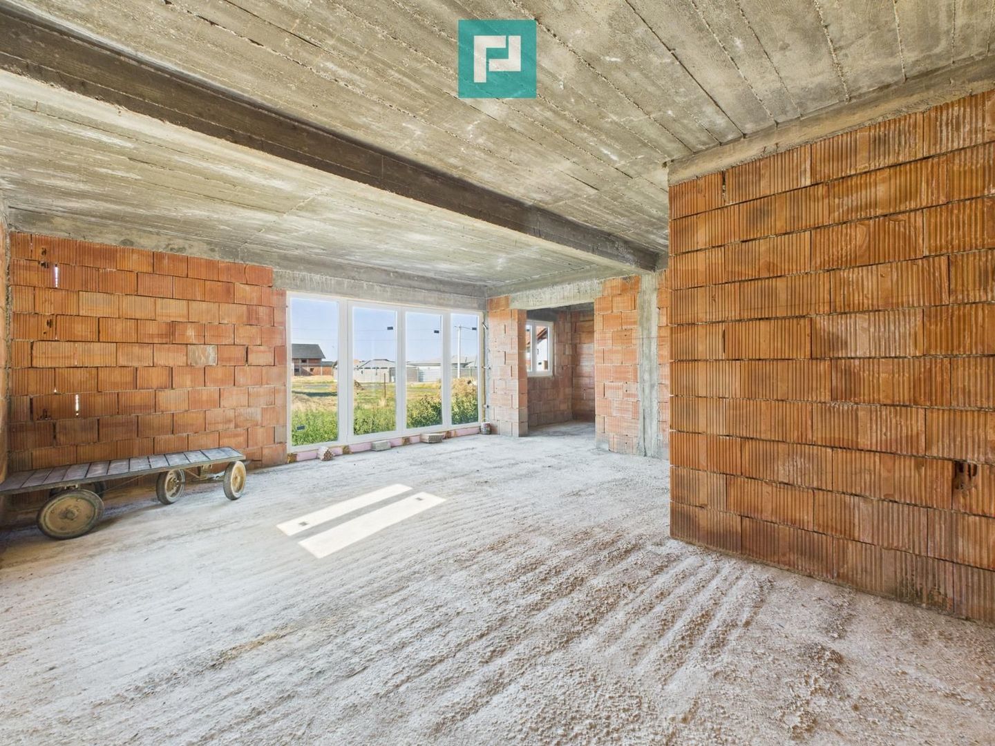 Casă la roșu P+M de vânzare–Cartier nou, Fântânele - Poză 5