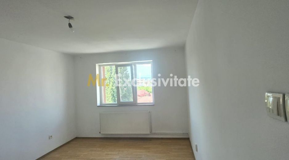 De vânzare apartament 2 camere decomandat | Zona 8 Mai - Poză 18