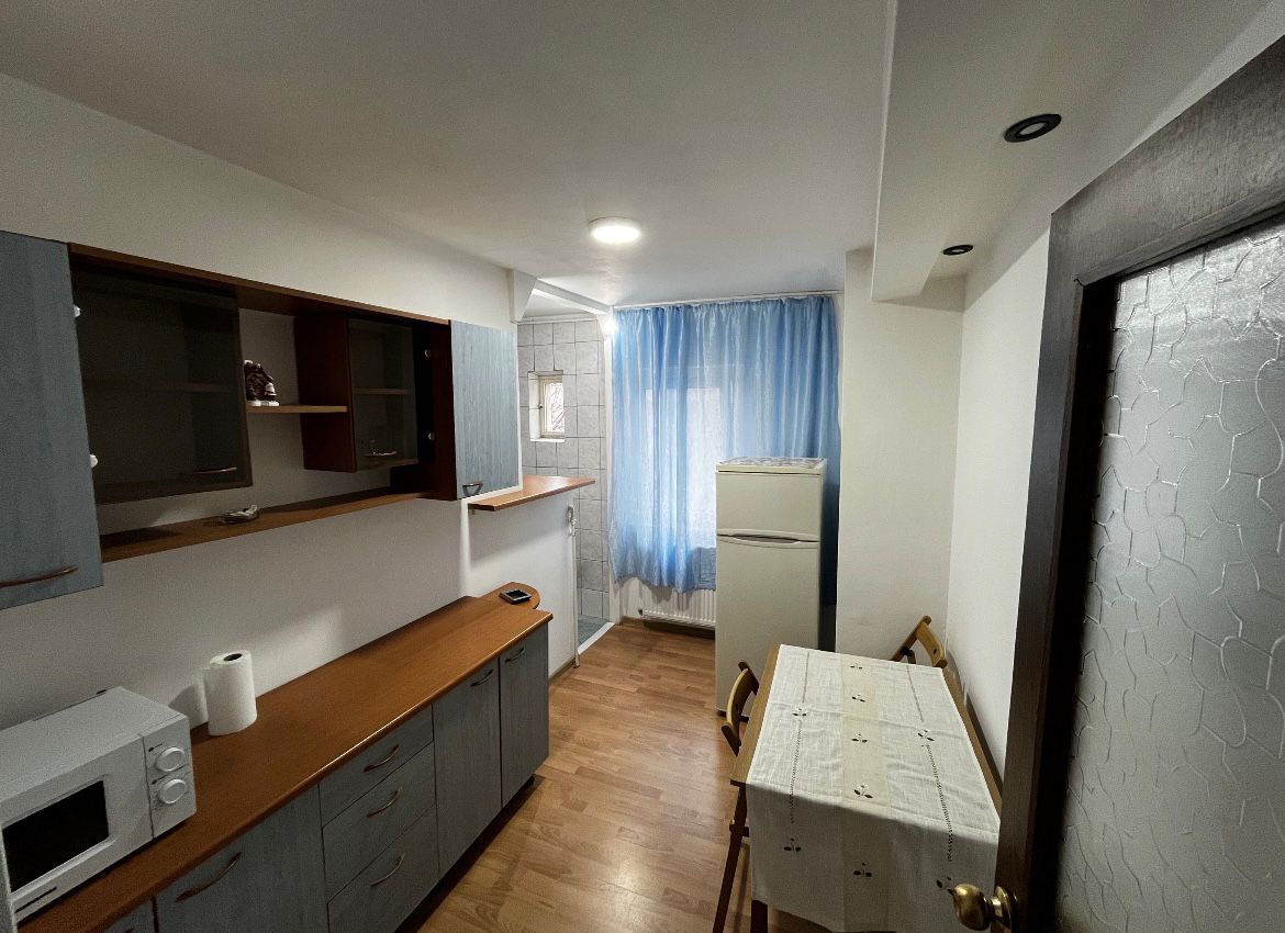 GARSONIERA RAHOVA, BUCATARIE INCHISA, PET-FRIENDLY, MOBILATA COMPLET - Poză 3