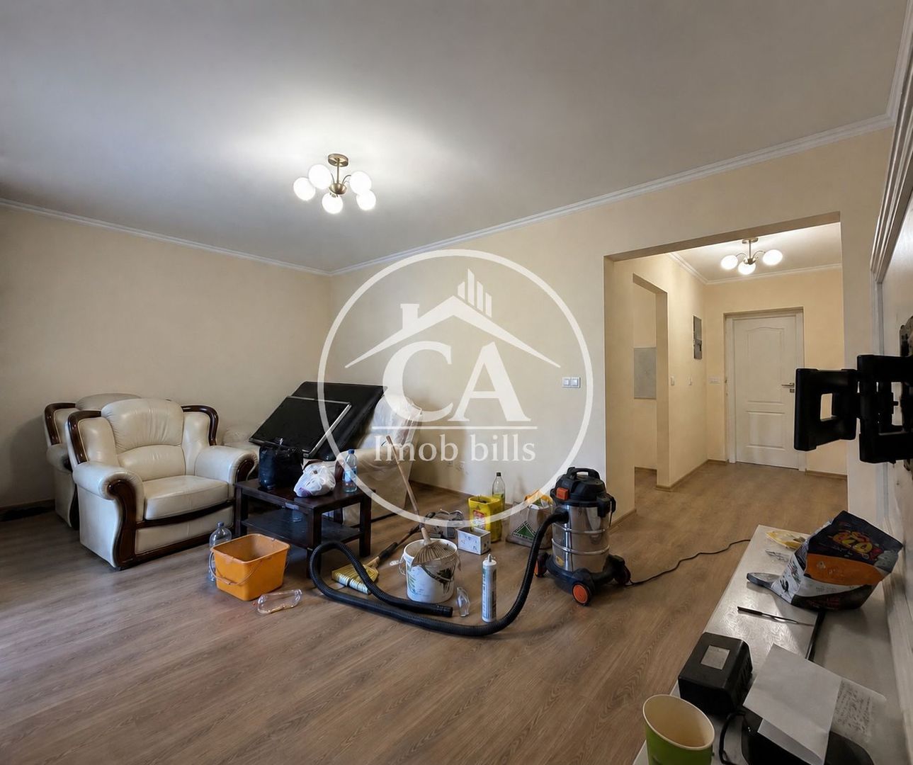 Apartament de închiriat cu 3 camere în zona  Nufarul, Oradea - Poză 3