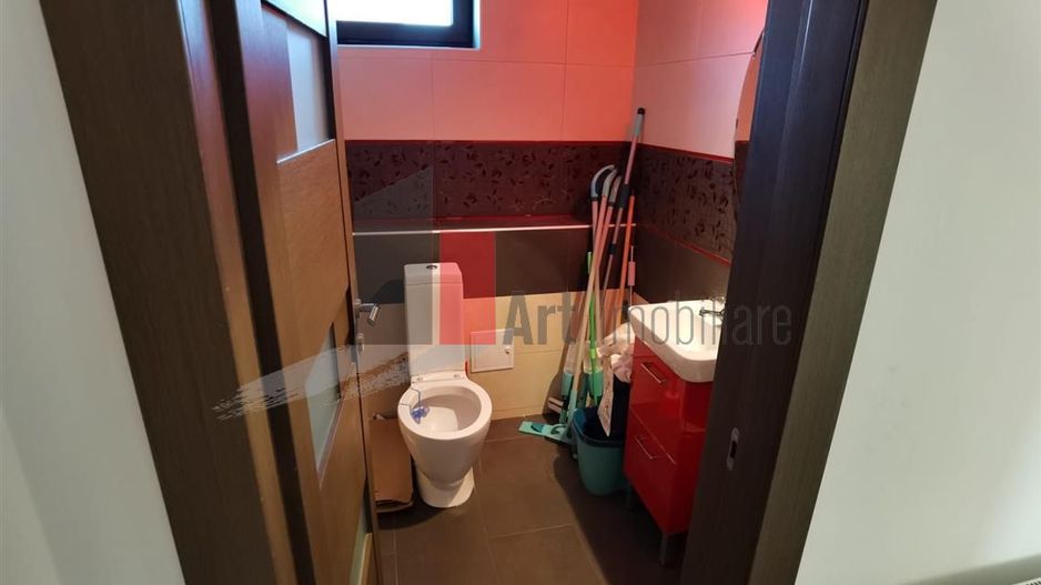 VIla 11 Camere Cernica - Poză 15