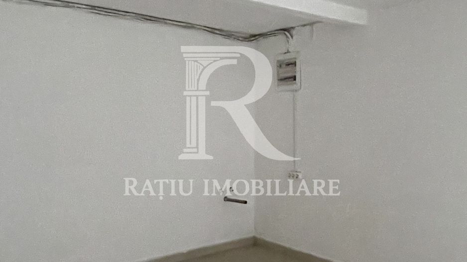Spațiu comercial de inchiriat | Locație ultracentrală | Oradea - Poză 9