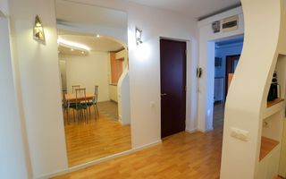Apartament de 3 cam cu centrala si parcare - metrou Gorjului - Poză 1