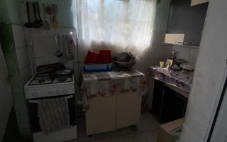 Casă + 2129 mp teren, zonă liniștită, Goruni, Iași – 76.000 euro - Poză 10