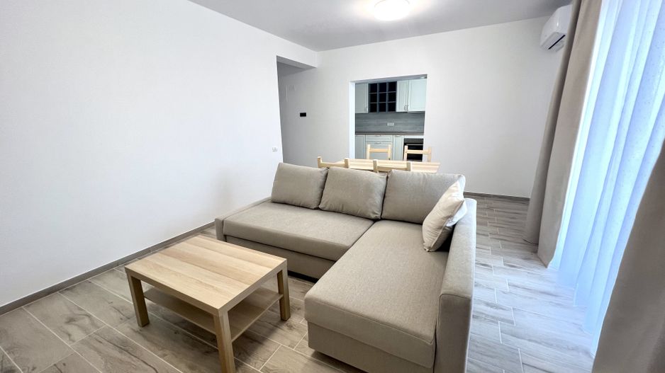 APARTAMENT CU LOC DE PARCARE - Poză 3