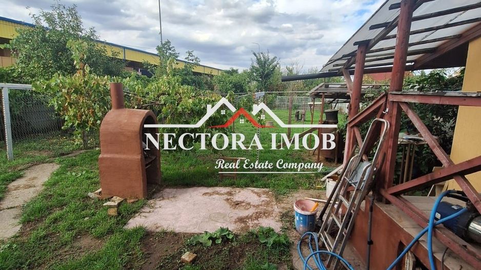 NECTORA IMOB-CASA mare 5 camere, 3 bai, pod, demisol pentru birouri - Poză 15