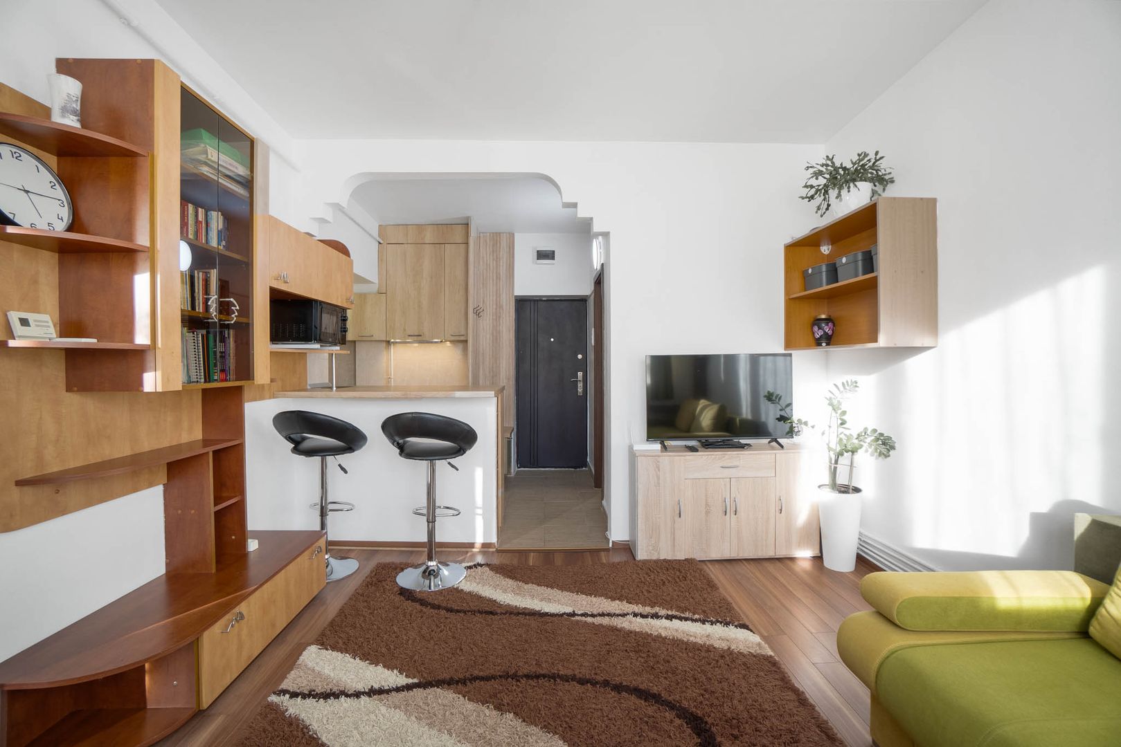 Studio modern de vanzare | Renovat in 2024 | COMISION 0% - Poză 3