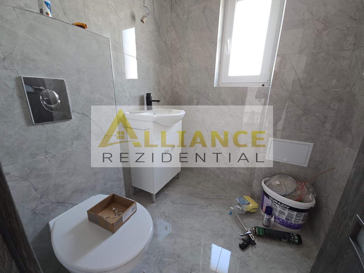 Vila 5 Camere | La 100 m de Blv. - Poză 10