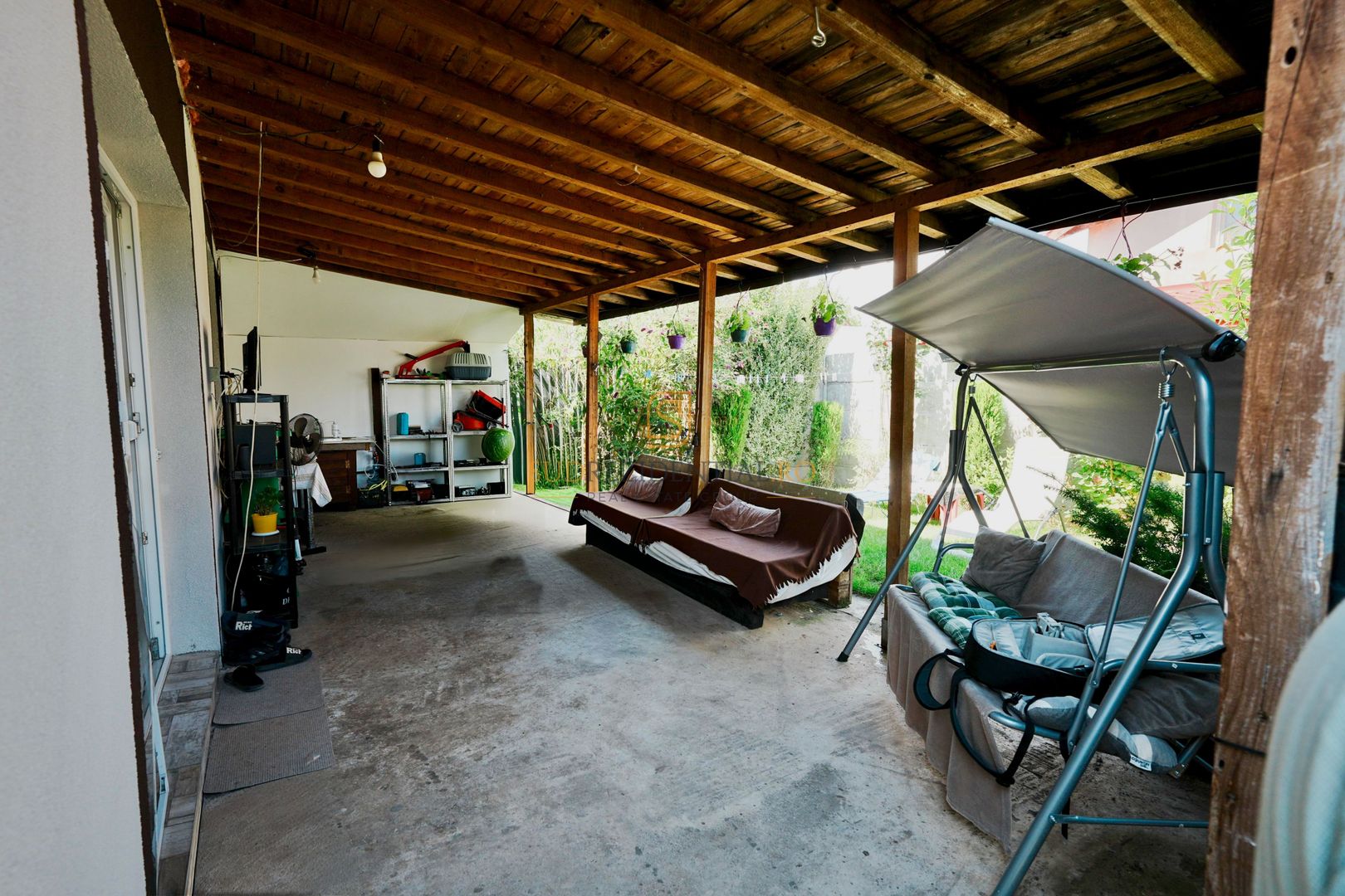 Casă Modernă individuala, 5 camere, P+1E+Pod - Comuna Berceni - Poză 18