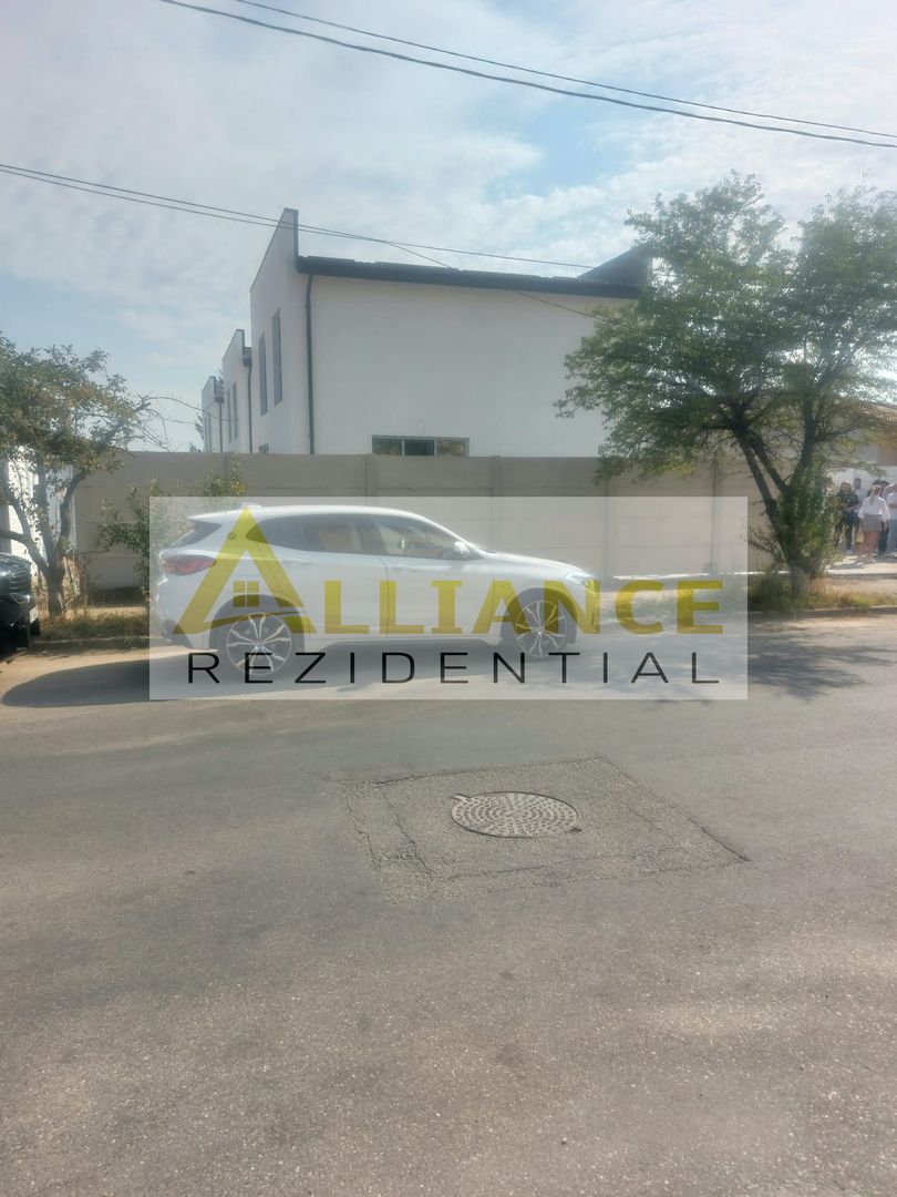 Casa individuala,tip mediteranian,la 2 minute de sos.Oltenitei si STB. - Poză 9