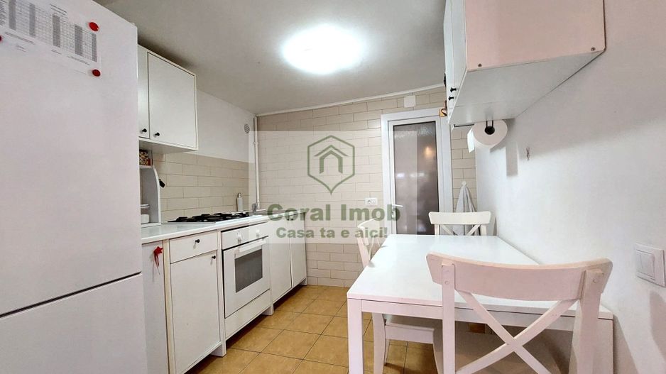 Casa de vanzare,curte individuala, centrala, in Andronache, Gherghitei - Poză 9