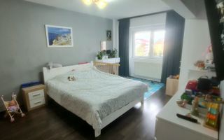 Apartament 3 camere-Valea Aurie - Poză 1