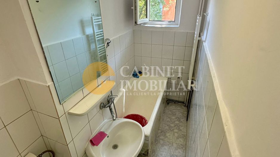 2 Camere - Etaj 1 - Zona Alexandru - Liceul Miron Costin - Poză 4