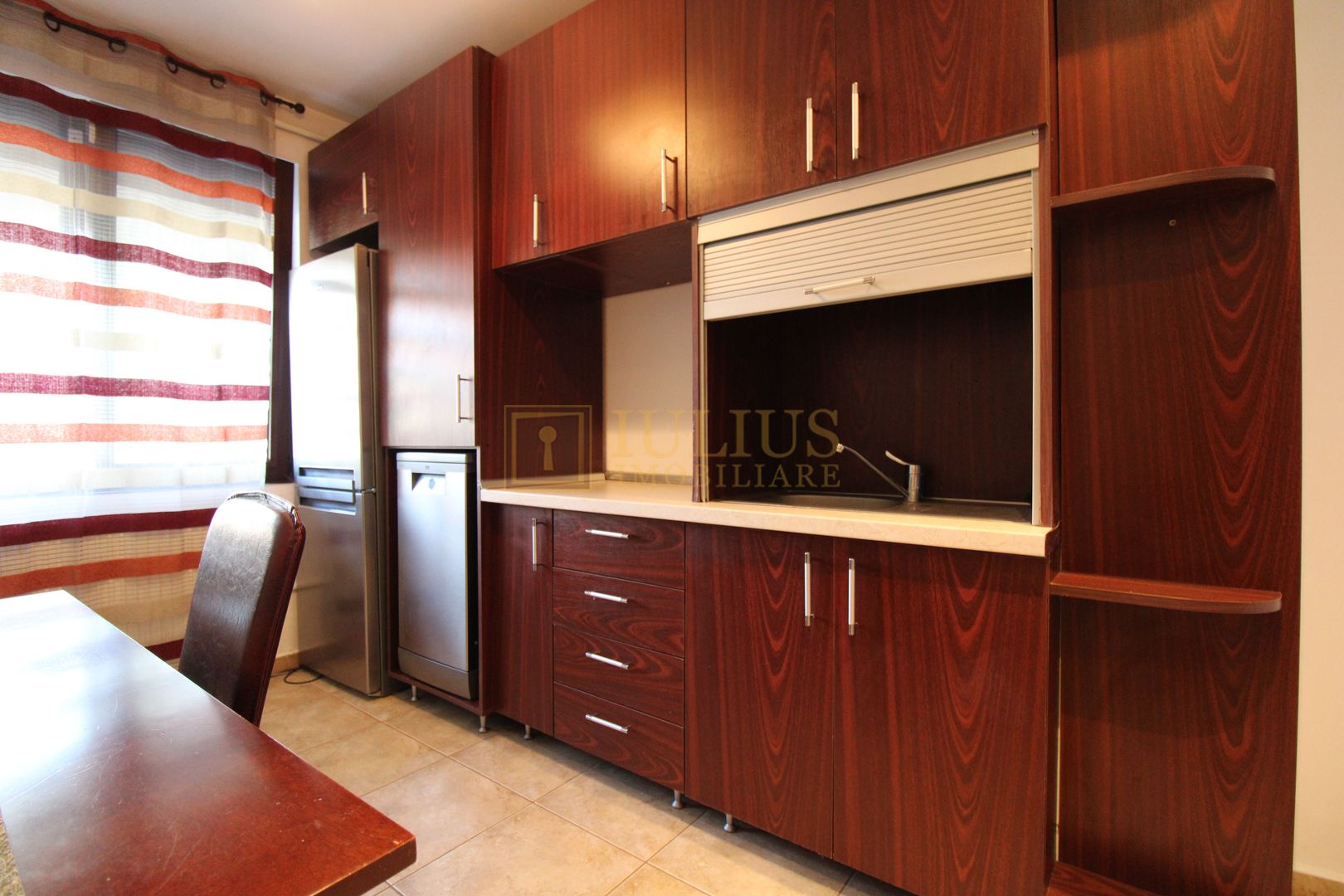 5 minute de UMFT, 3 camere. - Poză 11