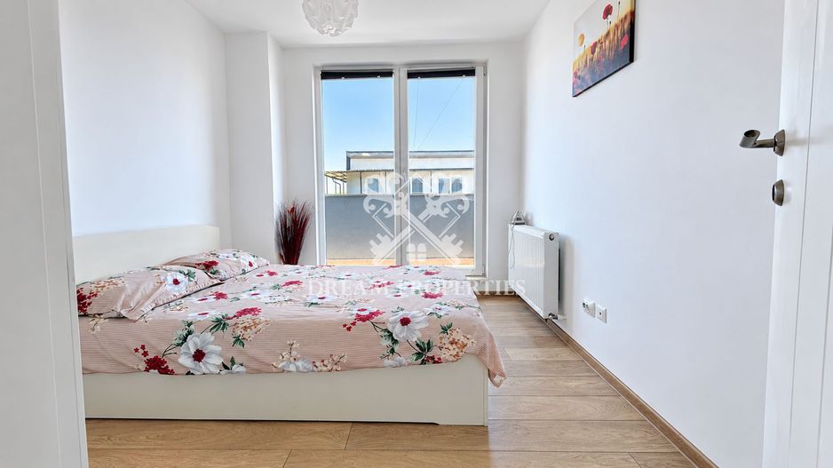 Apartament semidecomandat cu 3 camere, balcon, parcare, zona VIVO - Poză 6