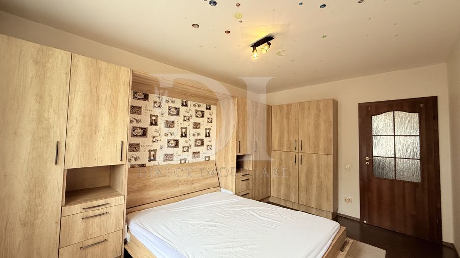 Apartament cu 3 camere decomandate / etaj intermediar - Poză 13