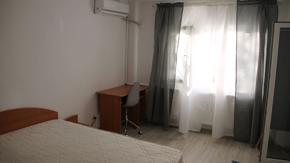 Garsoniera de Inchiriat - Calea Mosilor - Poză 1