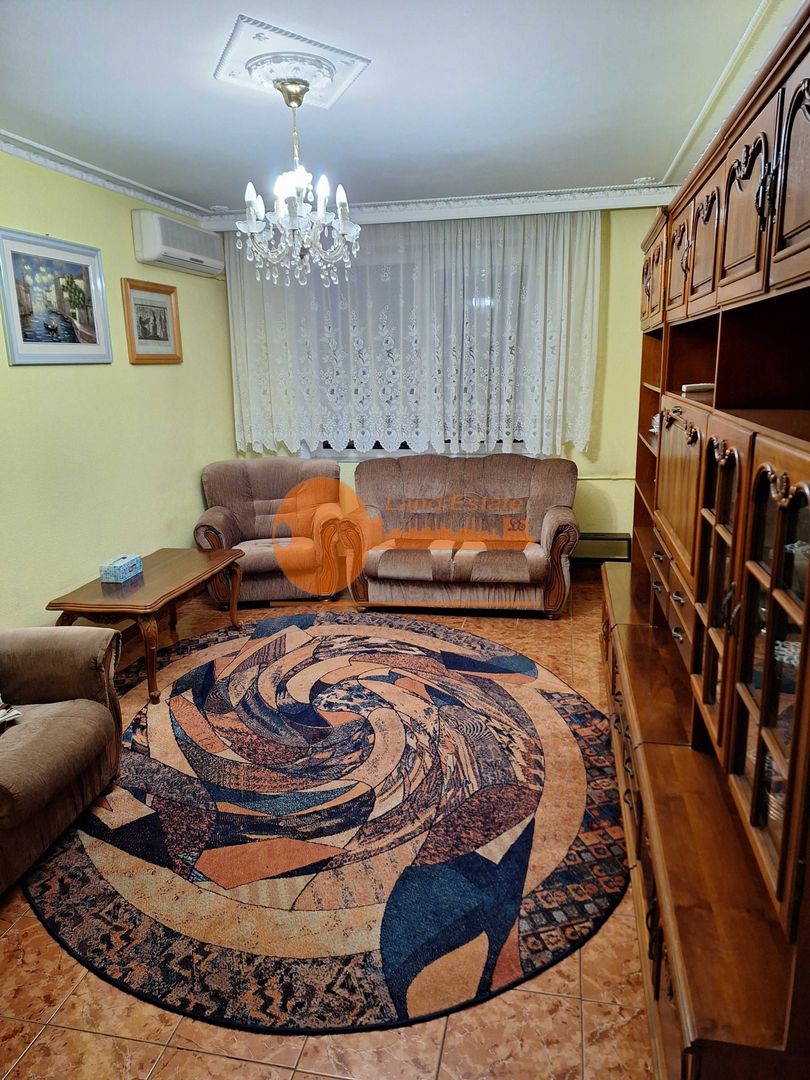 4 camere Teiul Doamnei-Tei - Poză 1